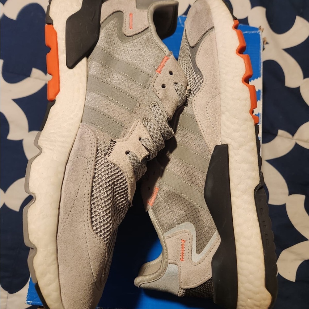 Great condition. Adidas men’s night joggers sz 12